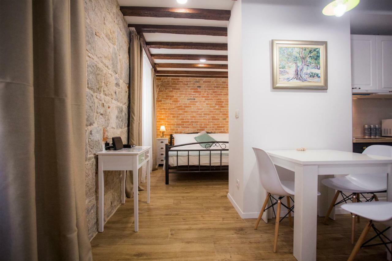 Studio apartman Ana Split Bagian luar foto