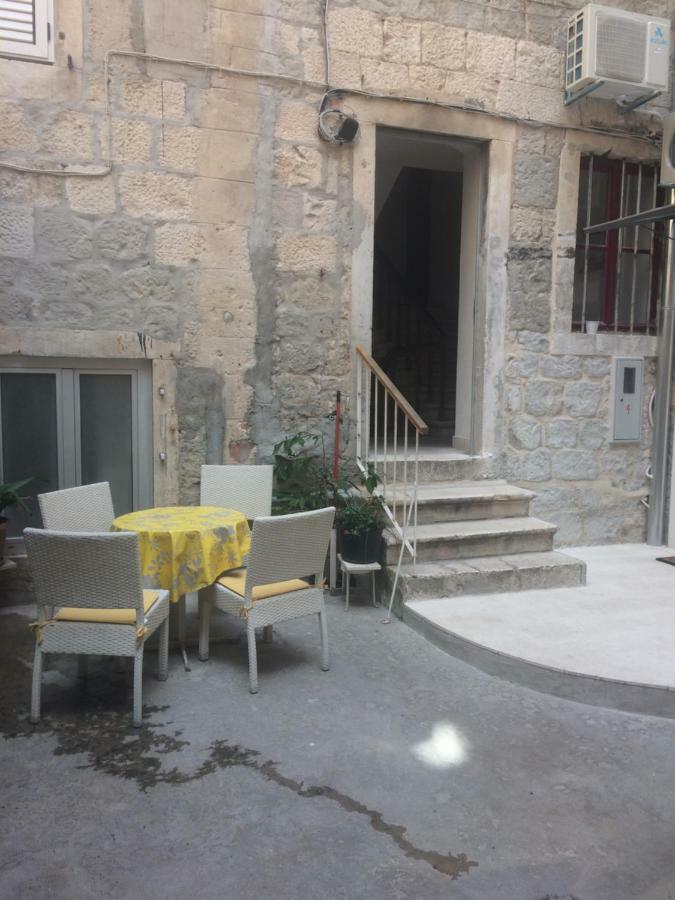 Studio apartman Ana Split Bagian luar foto